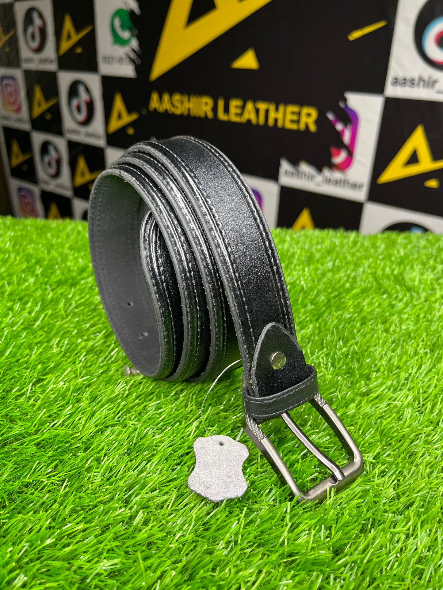 Black PU Leather Belt – Stylish & Durable